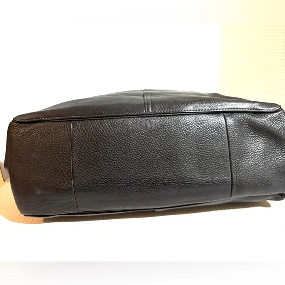Coach vintage Black Leather Tote Bag - Picture 4 of 11